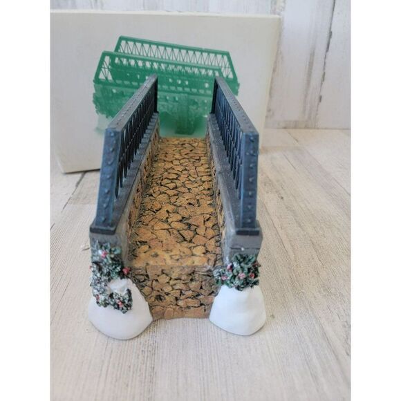 Dept 56 52647 Stone Trestle Bridge snow village accessory Xmas - Picture 5 of 8